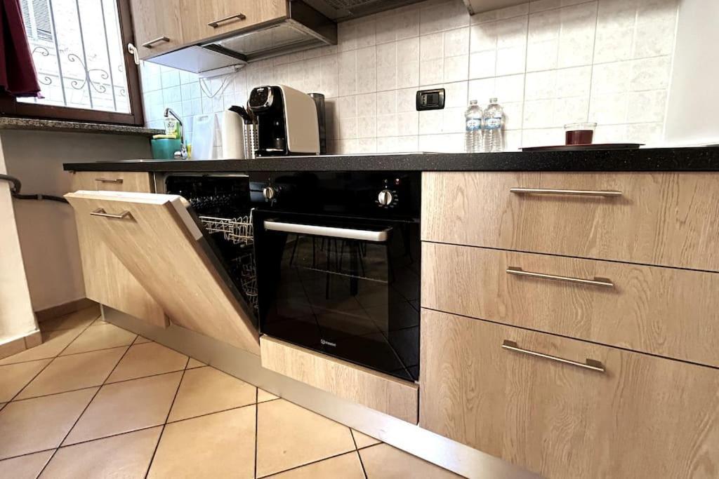 Grazioso Loft A 5 Minuti Dal Centro Di Torino Apartment Luaran gambar